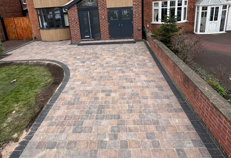 block-paving-ashford-middlesex block paving driveway Southend-on-Sea