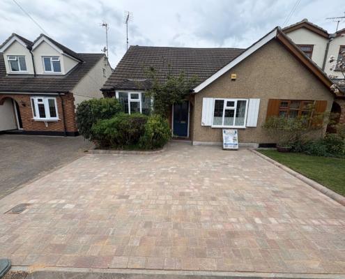 Autumn gold alpha pavers with a autumn gold high rise kerb edging Southend